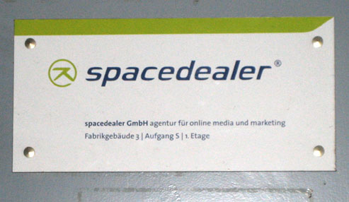 Firmenschild spacedealer